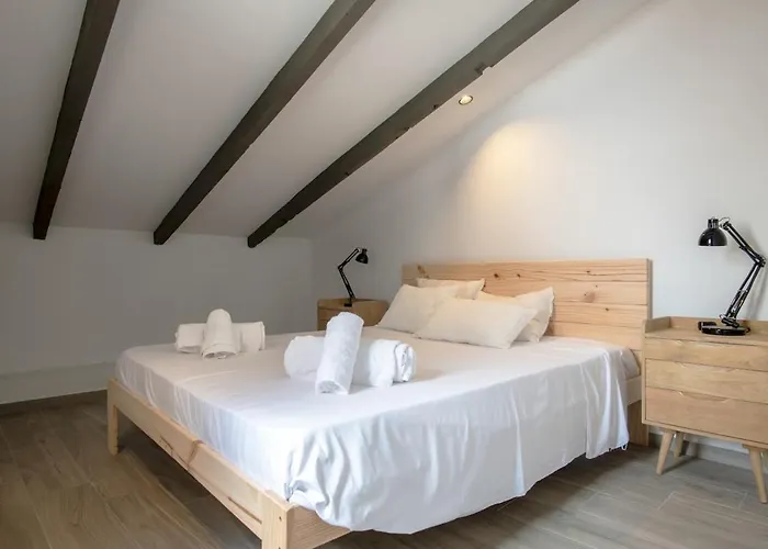 Iberian Residences Apartment *